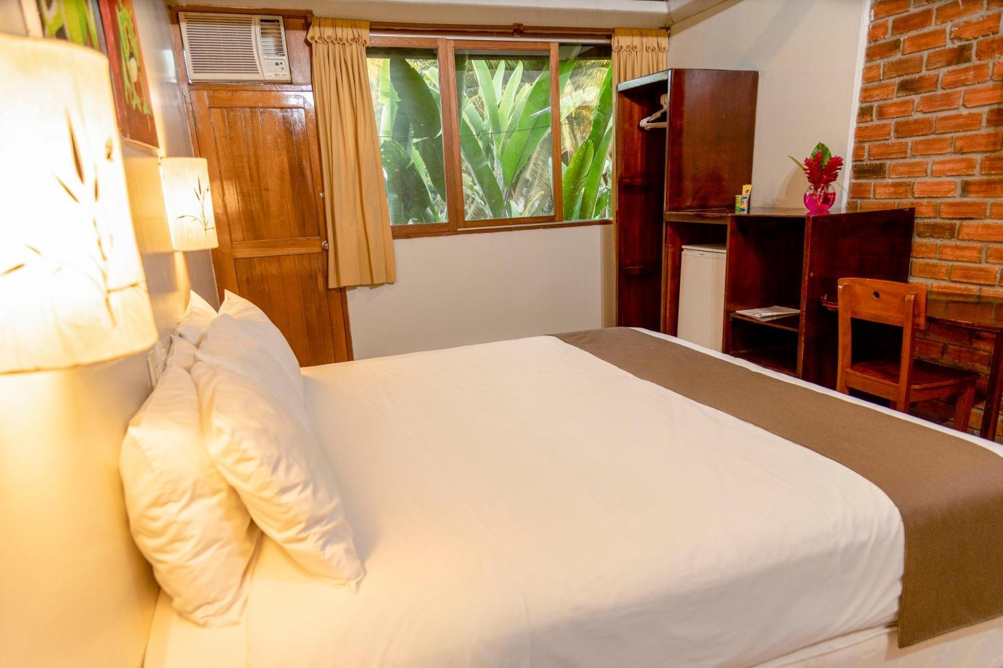 Dm Hoteles Tarapoto Exterior photo