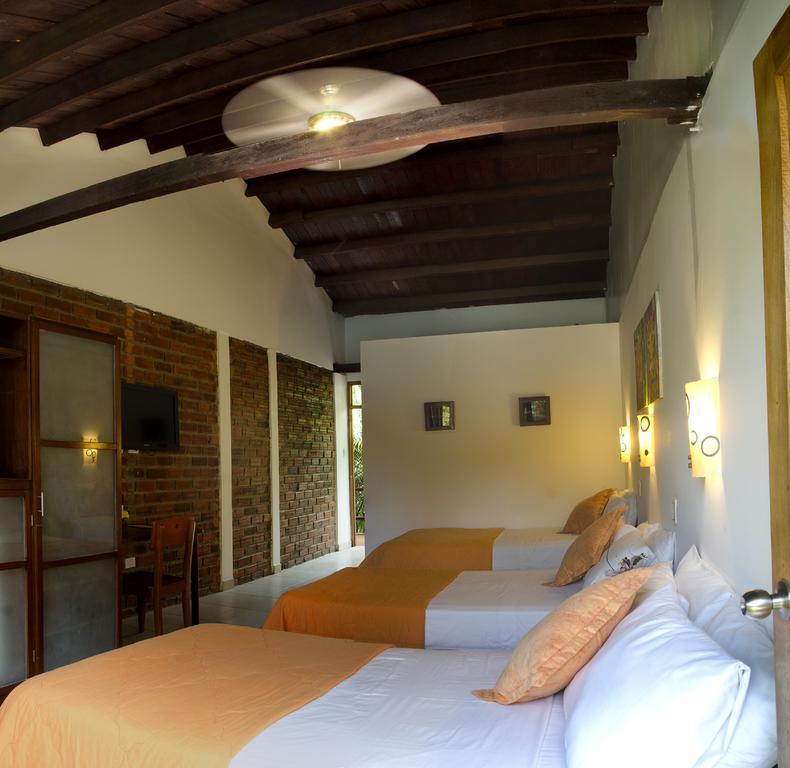 Dm Hoteles Tarapoto Exterior photo