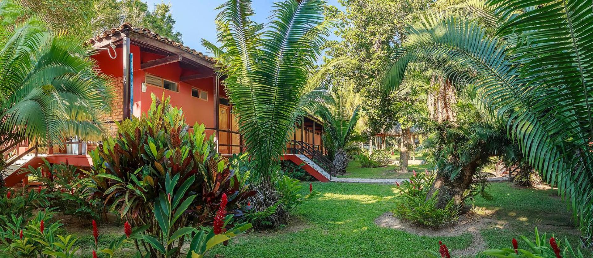 Dm Hoteles Tarapoto Exterior photo